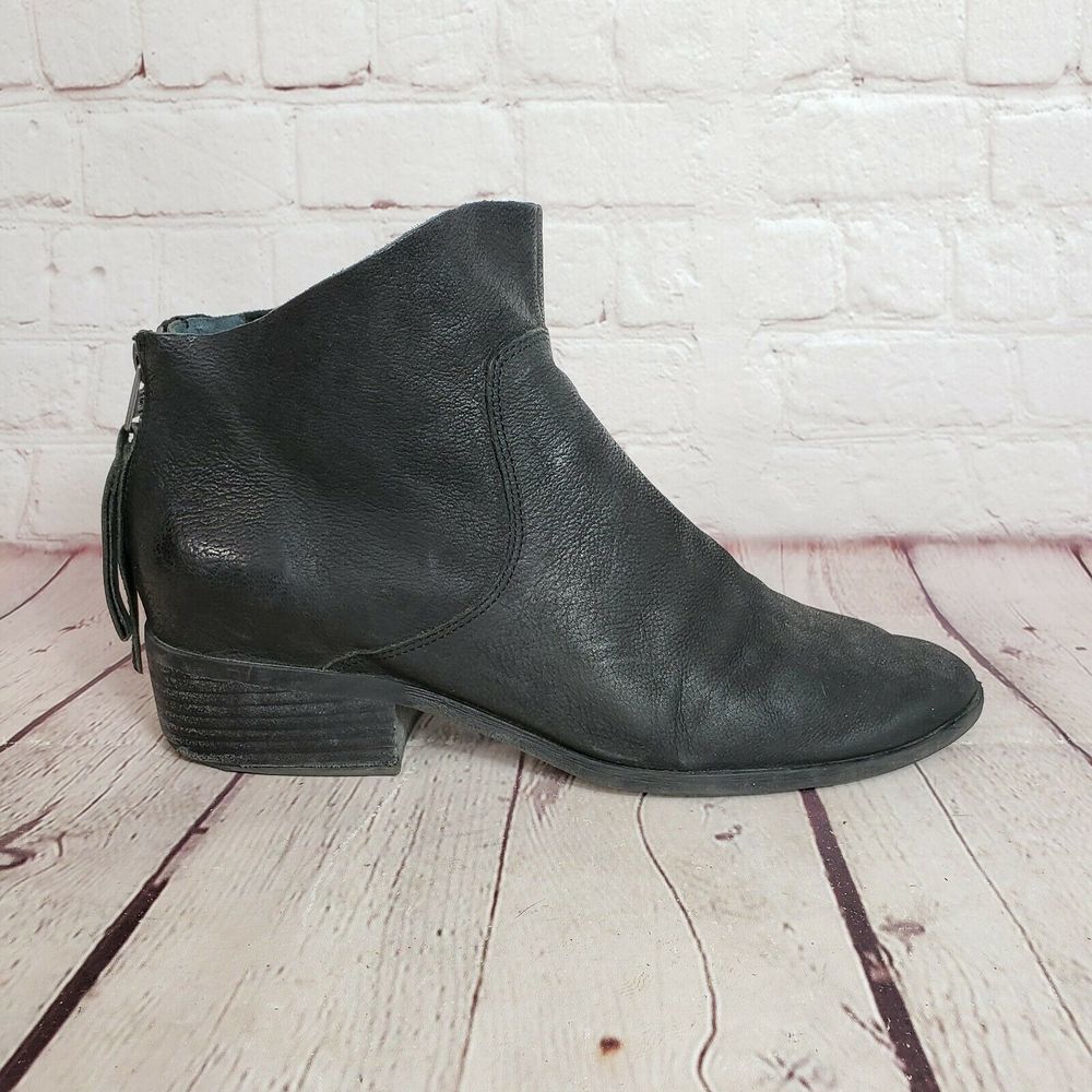 Lucky Brand Boots Back Zip Ankle Booties